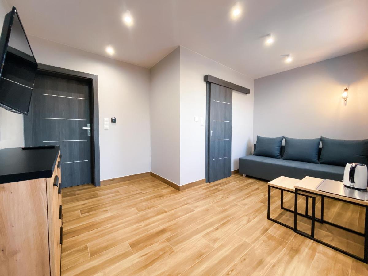 Pod Czworka Hotel Рева Екстериор снимка
