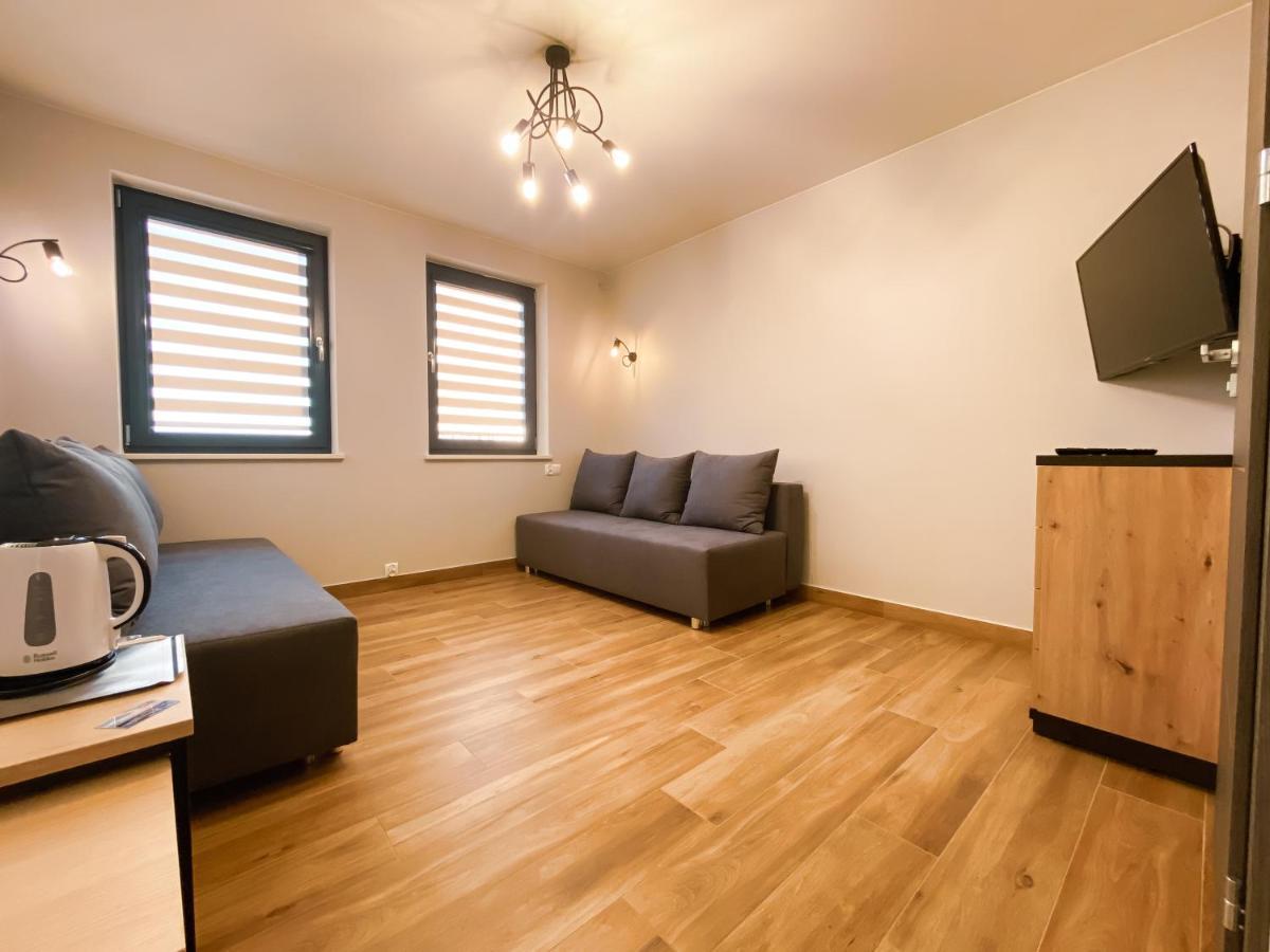 Pod Czworka Hotel Рева Екстериор снимка