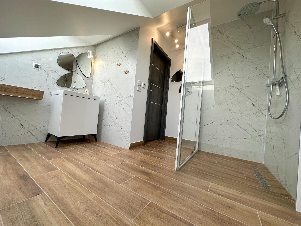 Pod Czworka Hotel Рева Екстериор снимка